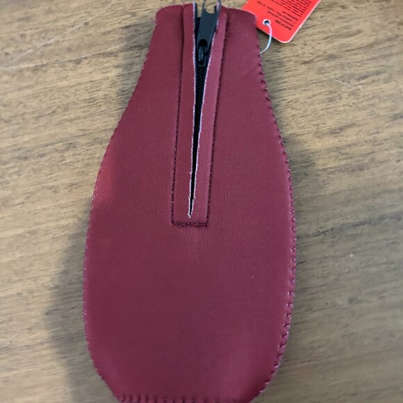 NWT South Carolina Gamecocks Bottle Koozie Red Neoprene With Logo - Picture 2 of 2